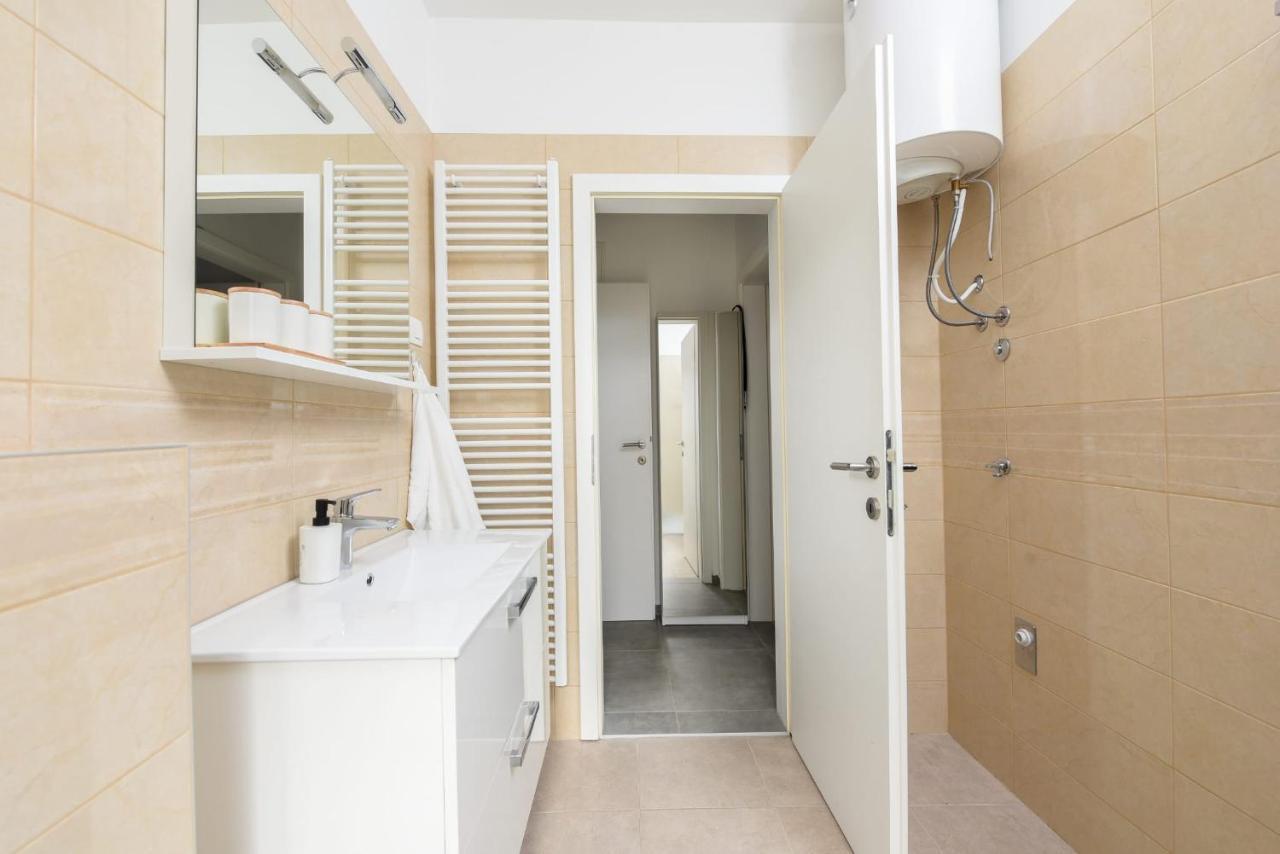 Novi Apartman Franka Lejlighed Zadar Eksteriør billede